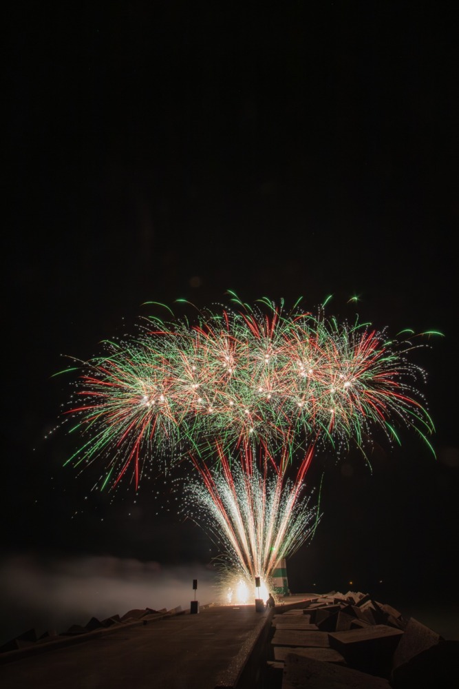 DF_SCHEVENINGEN_27-9-2025_001 Asverstrooiing per asvuurpijl voor een vuurwerk ceremonie | Dream Fireworks